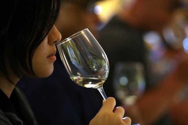 女性喝红酒都有哪些需要注意的禁忌？ 